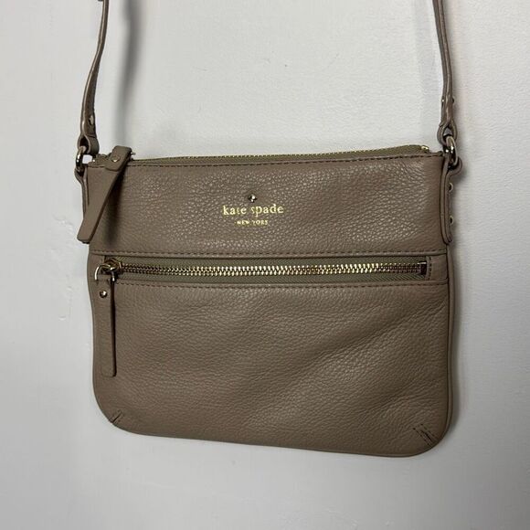 Kate Spade Cobble Hill Ellen Crossbody - Picture 3 of 10